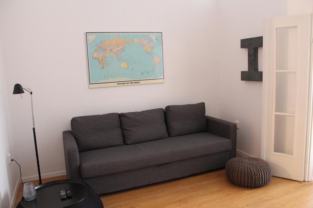 Sasha Apartment Zagabria Esterno foto
